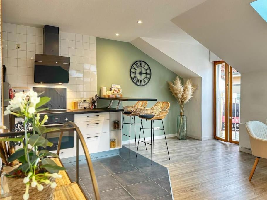 Ferienwohnung Duplex T3 Hypercentre 65M² Voiron Exterior foto